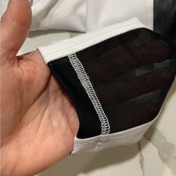 90 degrees by REFLEX | Women’s White Black High Rise Athletic Mesh Leggings - Picture 6 of 9